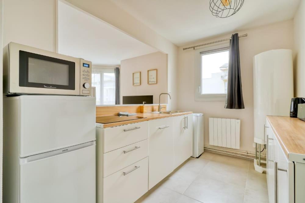 Logement Sarah Courcouronnes Bagian luar foto